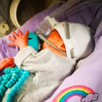 Nato prematuro e salvo nei giorni del coronavirus, maratona solidale su facebook per la terapia intensiva neonatale