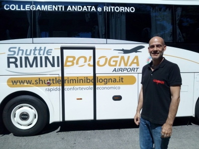 Shuttle Rimini-Marconi: tanti turisti e stranieri tra i passeggeri