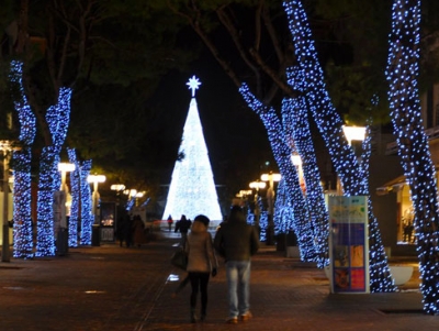 Riccione, strisce blu gratuite per lo shopping natalizio