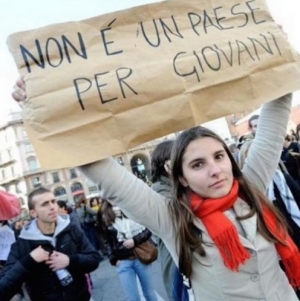 La povertà fra i giovani fotografata dal Rapporto della Caritas di Rimini