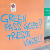 No green pass, atti vandalici alla Cisl pensionati