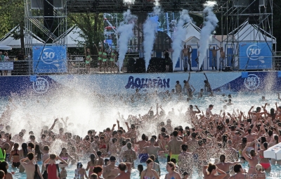 Parchi, giugno da record per Aquafan: 80mila ingressi in un mese