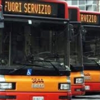 Bus, lunedì sciopero di 4 ore