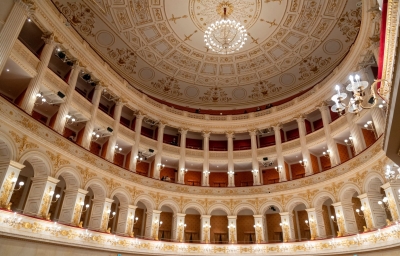 L&#039;opera al teatro Galli con Manon Lescaut e Don Giovanni