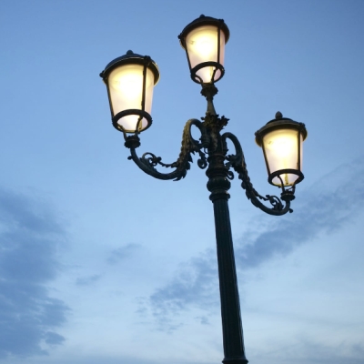 Risparmio energetico, a Santarcangelo i lampioni si accenderanno un&#039;ora in meno