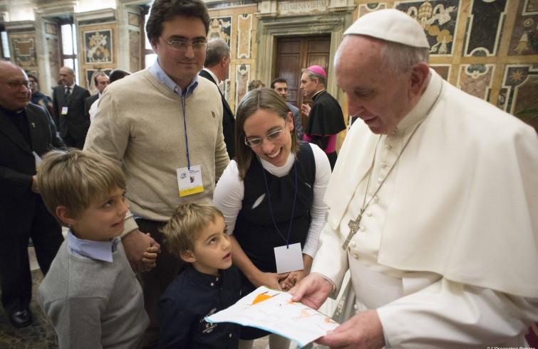 Papa-Francesco-all-Agesc-essere-educatori-cattolici-fa-la-differenza articleimage