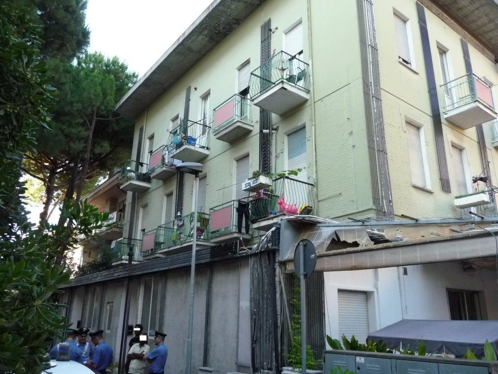 appartamento sovraffollato