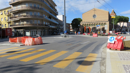 asse mediano 7 1 - rotatoria ple c battisti 01