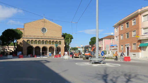 asse mediano 7 1 - rotatoria ple c battisti 02