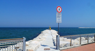nuova scogliera di san giuliano mare 01