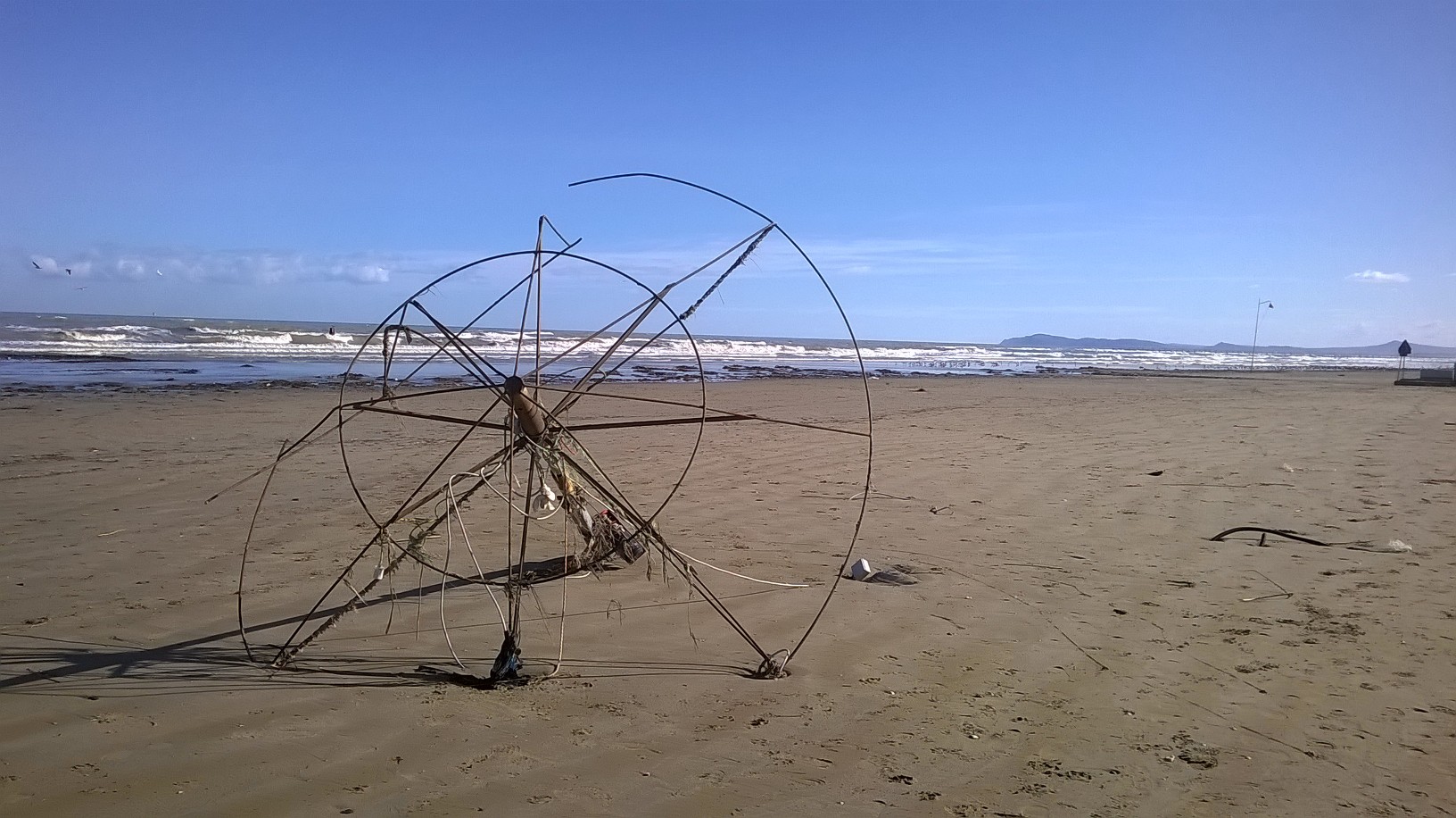 spiaggia mareggiata ciringuito