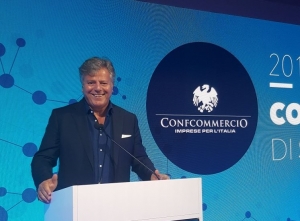 Discoteche, Indino: Basta battibecchi, lavoriamo insieme per la riviera e i giovani