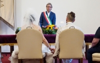 Matrimonio al Jova beach party: questa mattina rito formale in comune