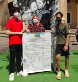 Antennone Viserba, delegazione in piazza Cavour
