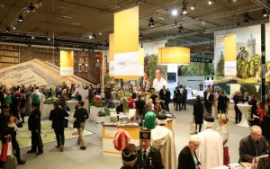Turismo, Gnassi alla fiera di Berlino