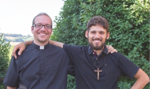 Don Filippo e don Eugenio, 65 anni in due per i nuovi sacerdoti