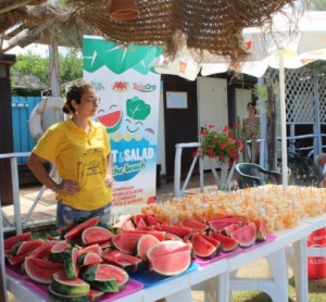 Arrivano gli &#039;chef da spiaggia&#039; per assaggi di frutta, verdura
