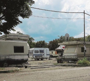 Microaree nomadi, Grotta Rossa serra i ranghi
