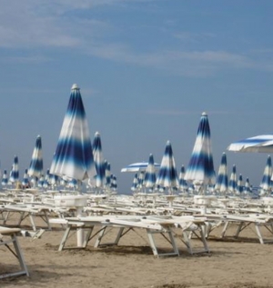 Concessioni balneari, Gnassi: al via la procedura di estensione