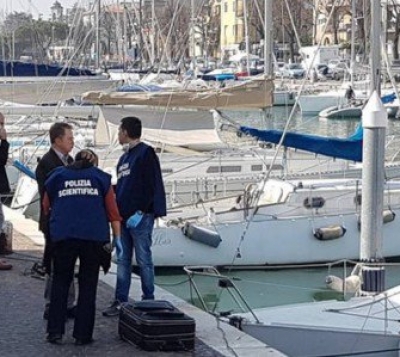 Donna nel trolley, morta di stenti