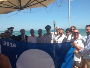 Balneazione, cerimonia per la consegna della bandiera blu