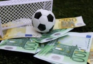 Calcio, niente stipendi: arriva lo sciopero biancorosso
