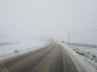 Arriva la neve, collina imbiancata