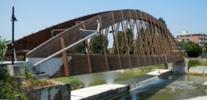 Ponte scout, degrado avanzato. Chiusura e manutenzione in tempi rapidi