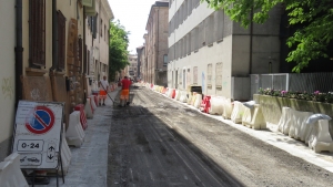 Nuove piazze, si chiude l’anello dell’asfalto rosso