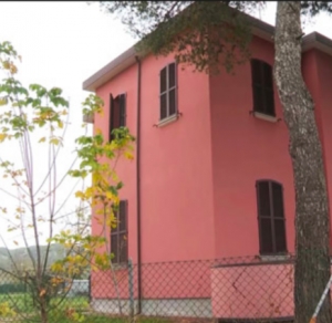 Molotov contro la casa dei profughi, Centofiori: non è solo una bravata