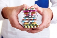 Elezioni, Pecci su distribuzione farmaci