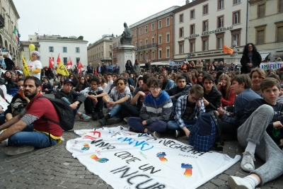 In piazza per ricordare i nomi delle vittime della mafia