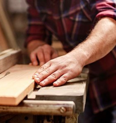 Economia, gli artigiani chiudono bottega