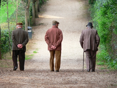 Servizi per gli anziani, gli utenti danno 9 in cortesia