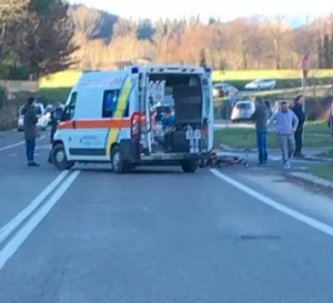 Bellaria, Peugeot contro bicicletta. Ciclista ricoverata a Cesena