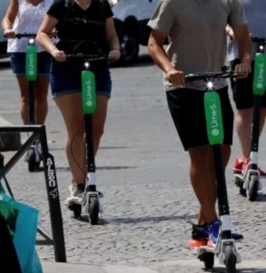 Monopattini elettrici, Bird Rides Italy e Lime gestiranno il servizio di noleggio