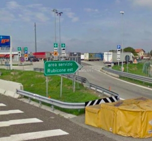 Pacco sulla A14, denunciati due truffatori