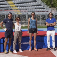 L&#039;atleta Trost ai camp estivi dello stadio Neri