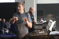 Mir, in fiera le luci dei concerti delle star