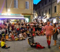 Santarcangelo, il teatro fa bene ai bar