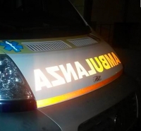 Viserba, padre e figlio feriti da un petardo