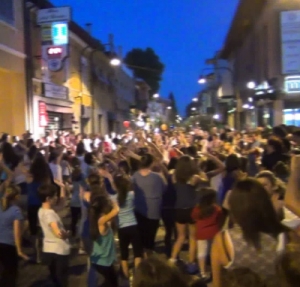 Al ‘paese’ torna la movida