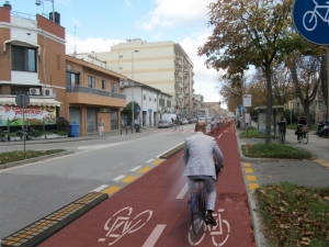 Borgo San Giovanni, nella notte chiusa per asfaltatura via XX settembre