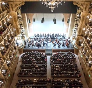 #iorestoacasa e mi ascolto un bel concerto: #laculturanonsiferma