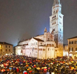 Ansa: le &quot;sardine&quot; manifestano domenica a Rimini