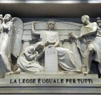 Insulti razzisti, confermati arresti