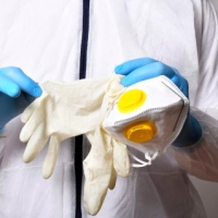 Coronavirus, i sindacati: riconoscere infortunio per i lavoratori in quarantena