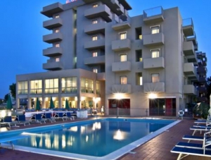 Non vedente esclusa da hotel, l’albergatore spiega l’accaduto