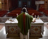 Dal 18 maggio si può tornare in chiesa per la Messa