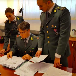 Beneficiario di reddito di cittadinanza possiede albergo, smascherato dalla gdf